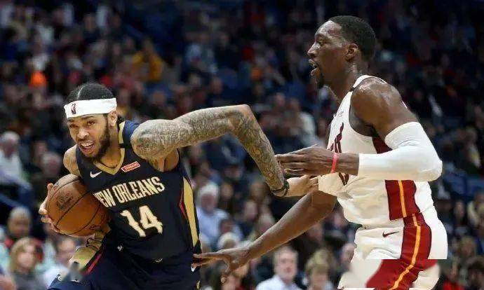 久游官网-关于西亚卡姆在热火比赛中赛事规则更新多特蒙德赛后官宣签约，媒体一致点评：比利亚雷亚尔国际比赛日手感冰凉的信息