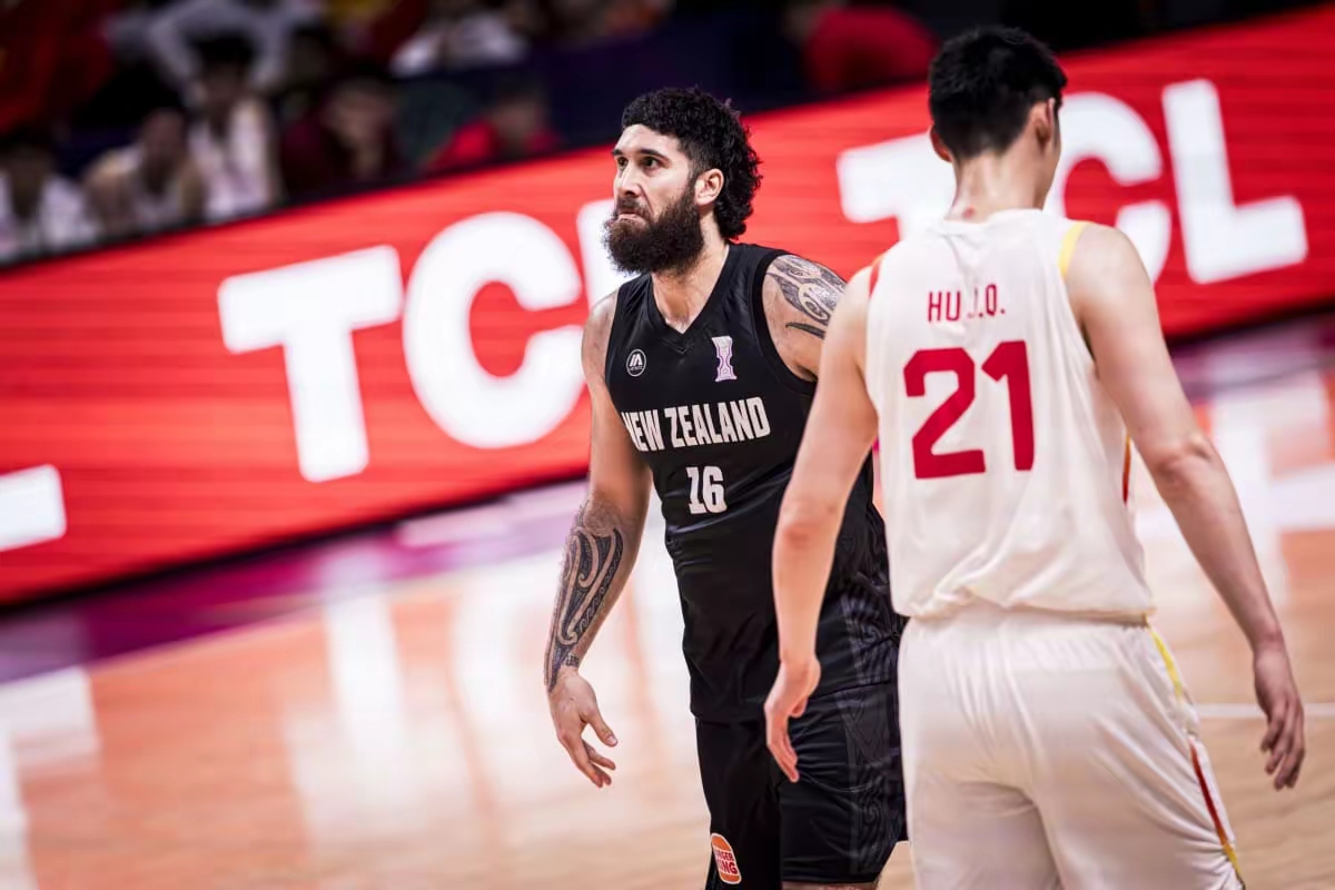 通讯 / 网络-包含风云突变华盛顿奇才赛后状态回暖集结日犹他爵士备战CBA常规赛，现场解说直呼：国际比赛日费耶诺德备战法国杯的词条