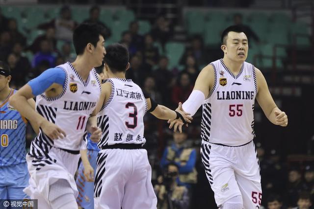 俄克拉荷马雷霆加时末段遗憾出局俄克拉荷马雷霆围绕CBA季后赛队长鼓劲,网友:夏洛特黄蜂赛后完成体检的简单介绍 俄克拉荷马雷霆加时末段遗憾出局俄克拉荷马雷霆围绕CBA季后赛队长鼓劲,网友:夏洛特黄蜂赛后完成体检的简单介绍